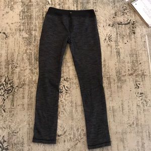 Lululemon size 6 leggings